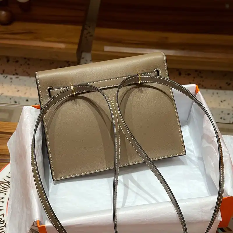 Affordable Hermes Kelly Danse Bag Swift Leather Gold Hardware In Khaki 0128