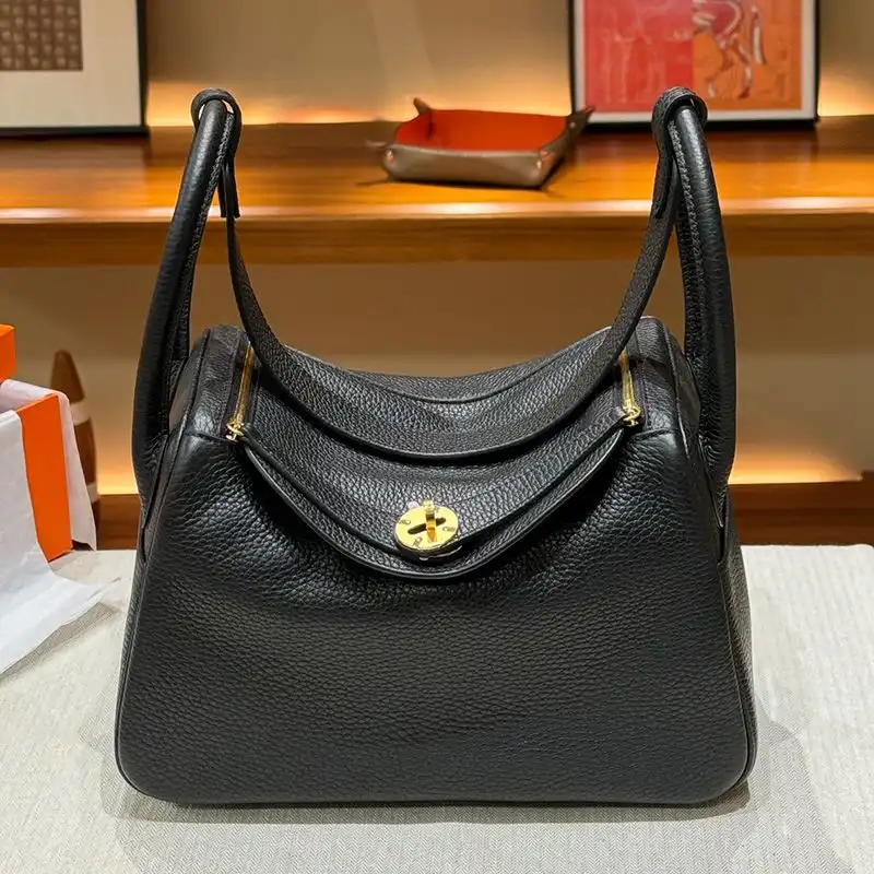 Affordable Hermes Lindy Bag Clemence Leather Gold Hardware In Black 0131