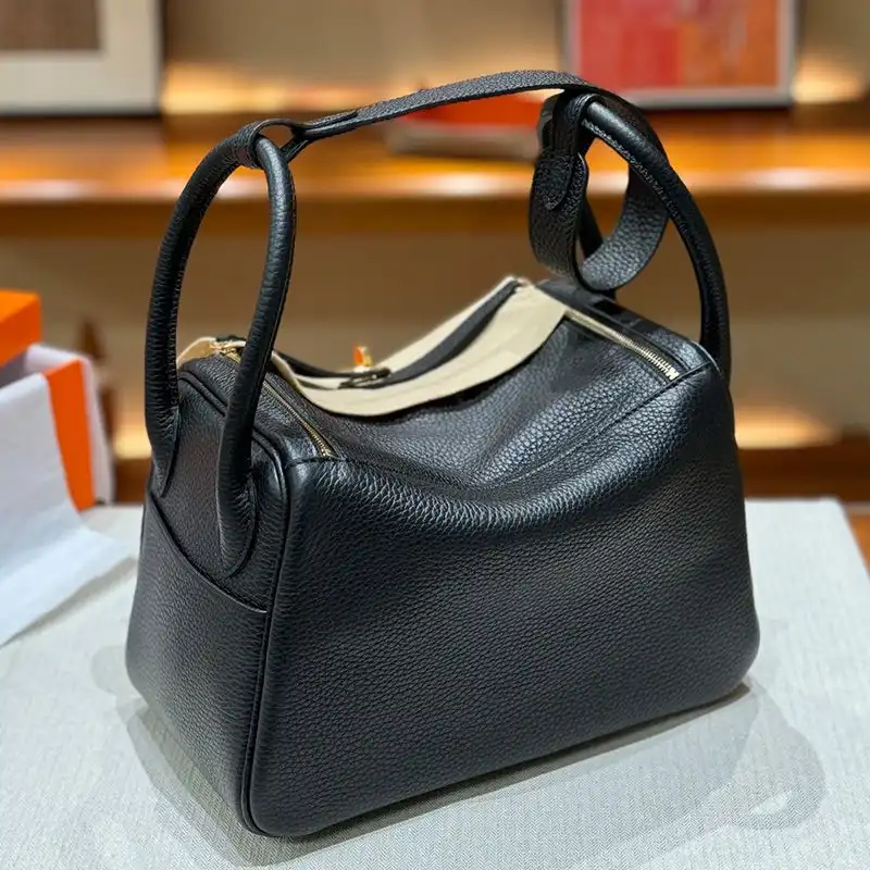 Affordable Hermes Lindy Bag Clemence Leather Gold Hardware In Black 0131