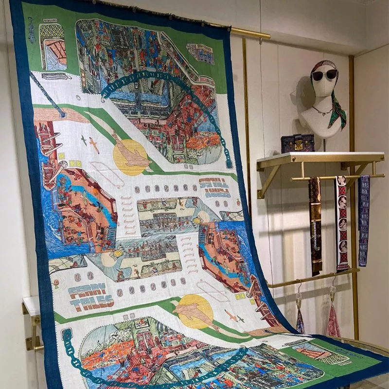 Hermes Ferry Tales Scarf In Green 0112