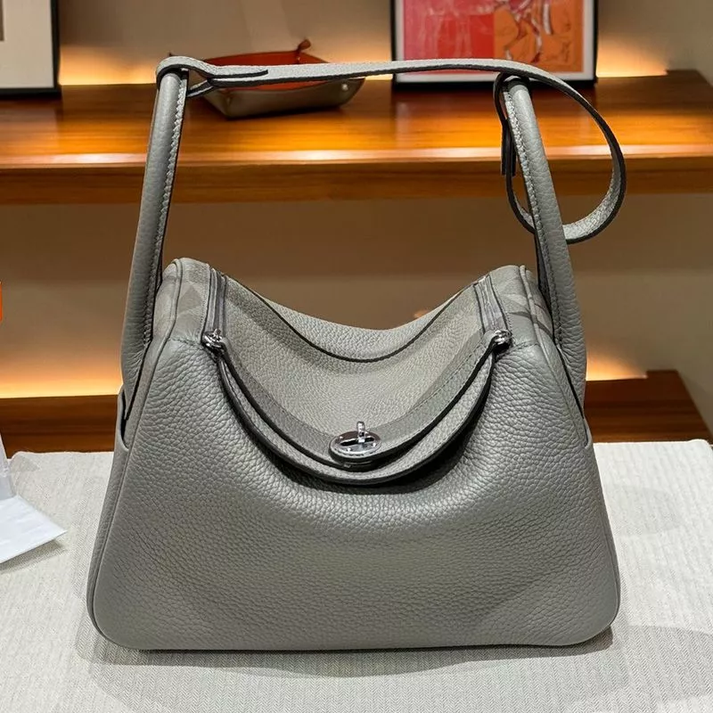 Hermes Lindy Bag Clemence Leather Palladium Hardware In Marble 0112