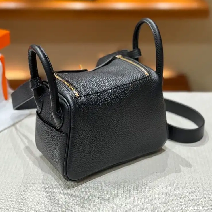 Affordable Hardware Mini Hermes Leather Black Gold In Bag Lindy Togo 0210