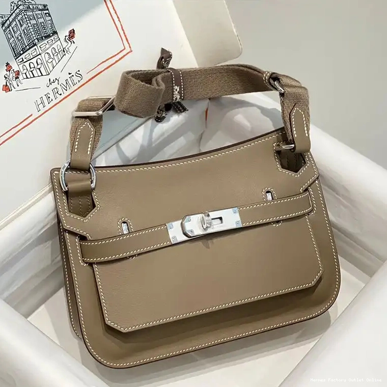 Affordable Mini Palladium Khaki Leather Hermes Jypsiere Hardware Clemence Bag In 0210