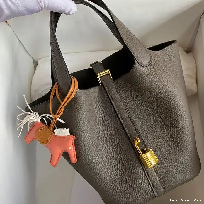 Affordable Bag Leather Grey Clemence Lock Gold Palladium In Etain Hardware Hermes Picotin 0217